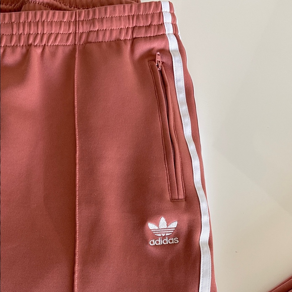 Adidas Women's Coral Joggers with White Stripes - Picture 2 of 9